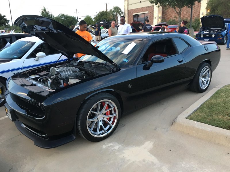 20180902 194154 - Fat Daddys Car Show.jpg
